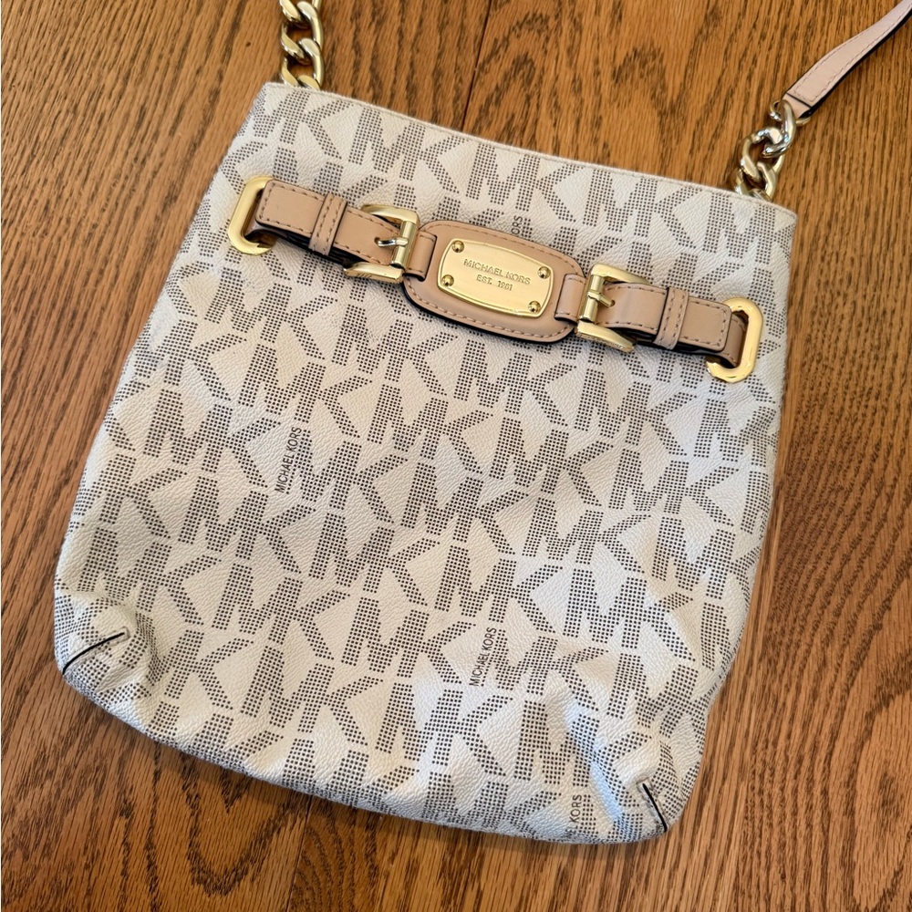 Michael Kors Crossbody